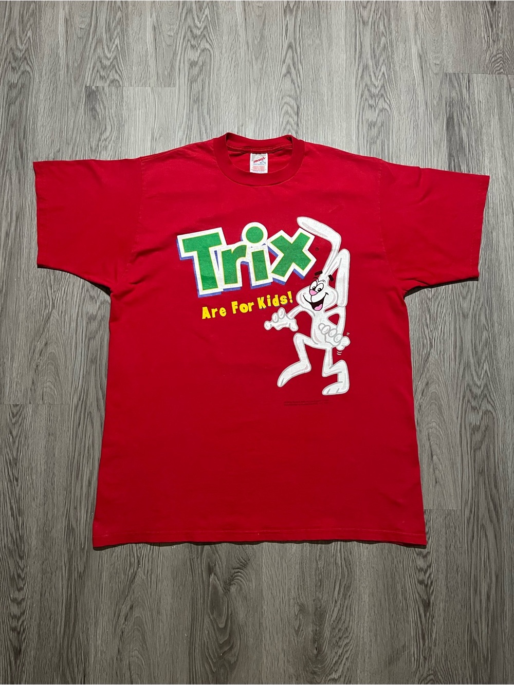 Vintage 2000s Trix Are for Kids! Promo cereal graphic T-shirt XL